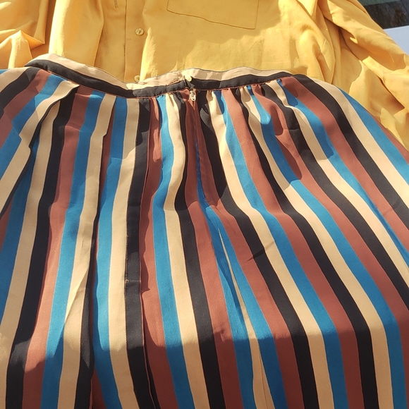 COPY - Vintage skirt and blouse outfit Italian - Picture 3 of 9